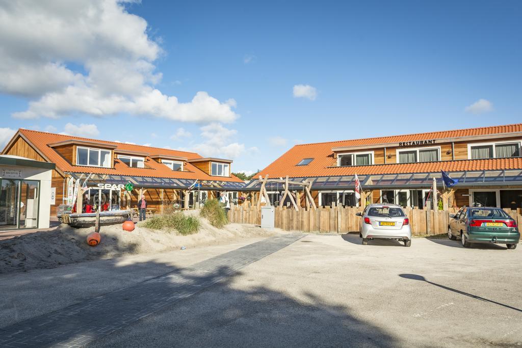 Vakantiepark Dennenoord Den Burg Exteriör bild