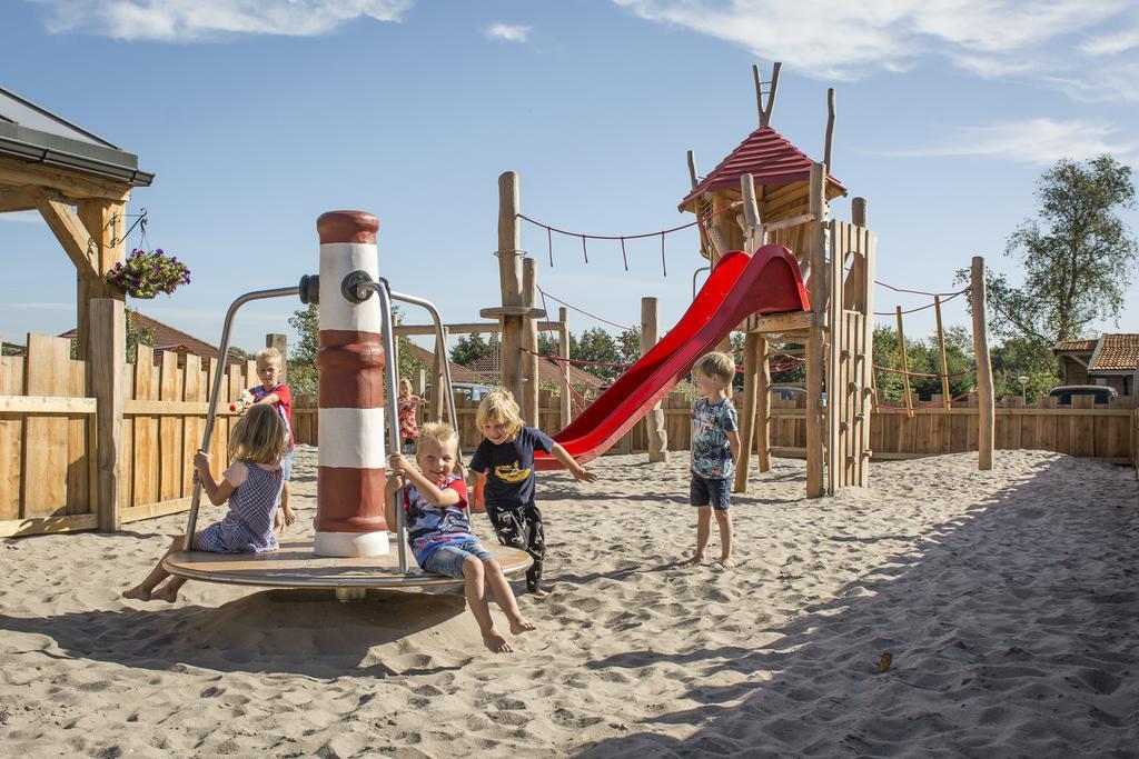 Vakantiepark Dennenoord Den Burg Exteriör bild