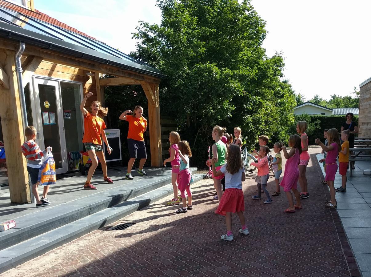 Vakantiepark Dennenoord Den Burg Exteriör bild